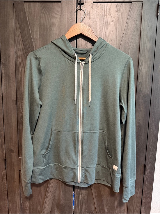 Vuori Tops - Vuori Halo 2.0 hoodie